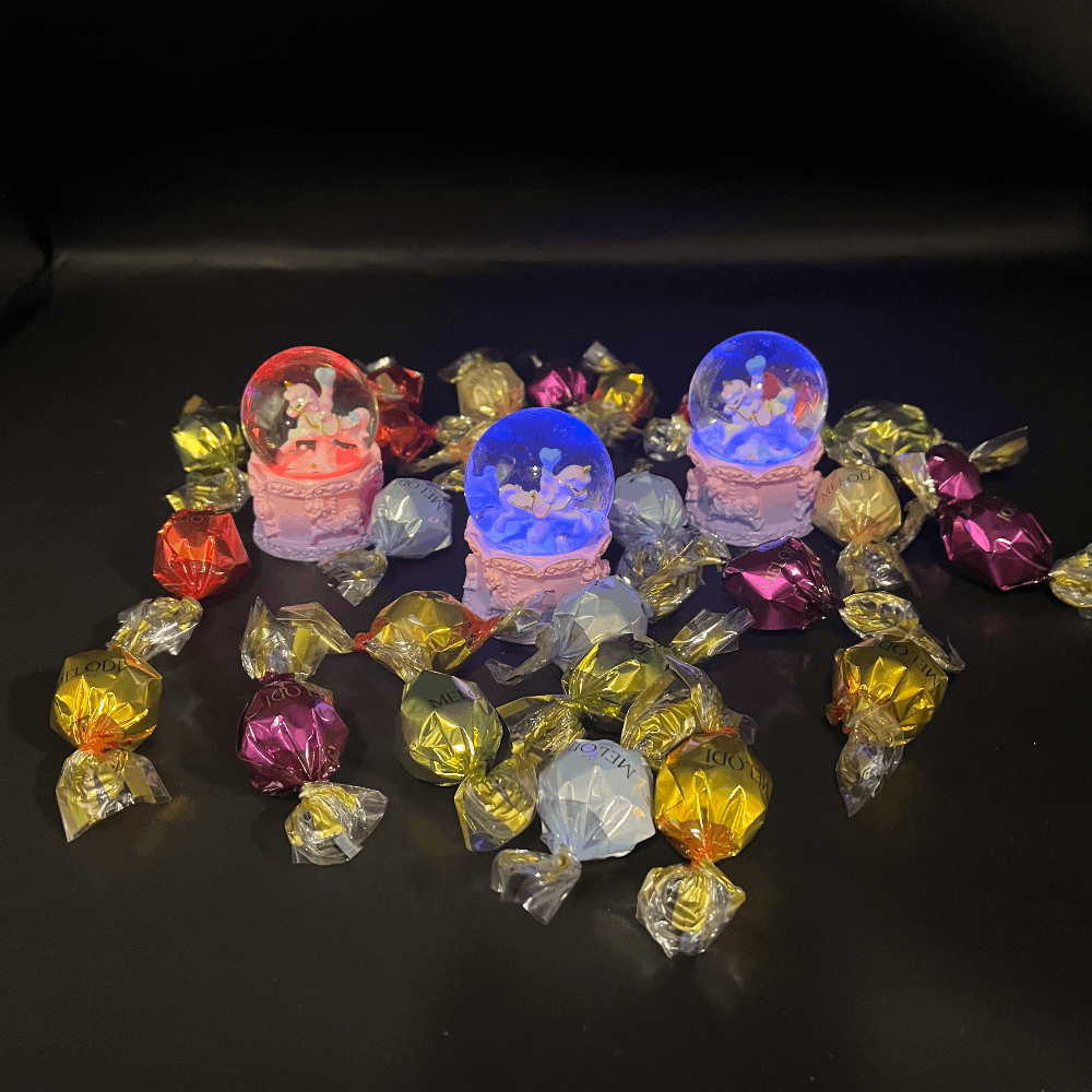 Twist Çikolata & Işıklı Mini Küre pembe unicornlu