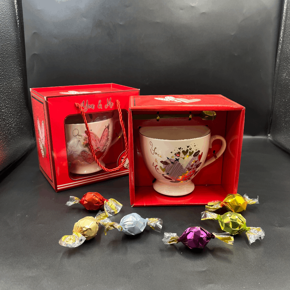 Twist Çikolata & Altın Kaşıklı Love Kupa