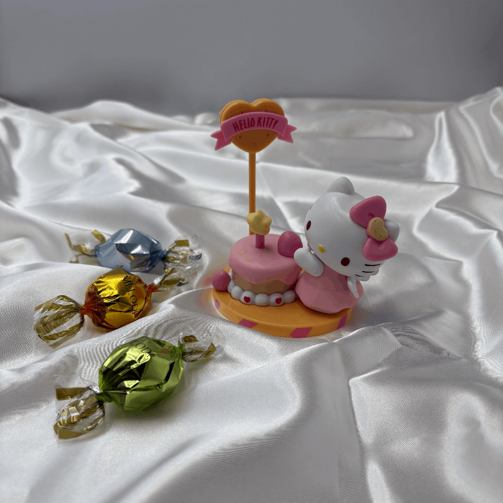 Twist Çikolata & Not Tutacaklı Hello Kittyy